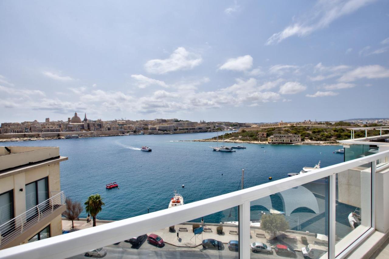 Appartement Sliema Duplex Penthouse With Sea Views & Private Terrace By Shortletsmalta Extérieur photo