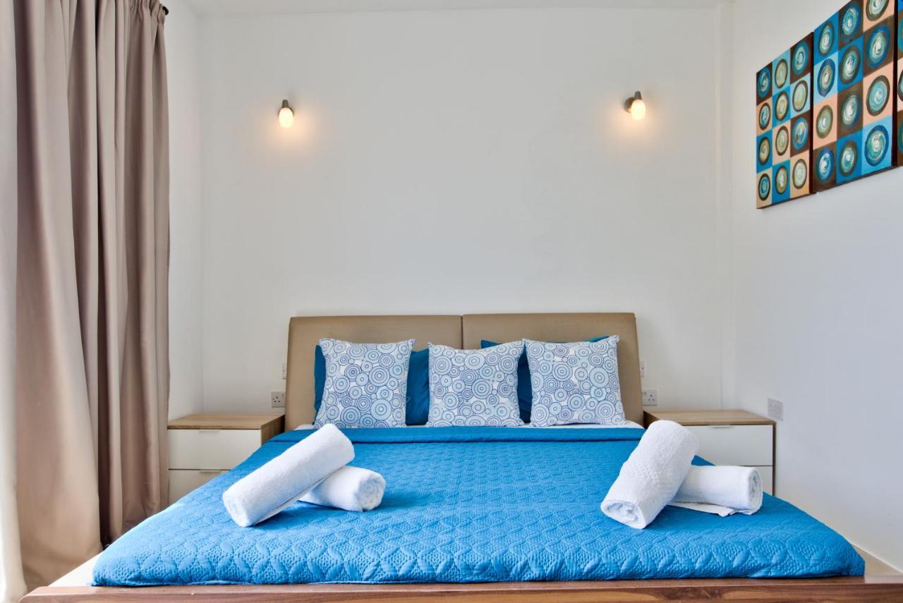 Appartement Sliema Duplex Penthouse With Sea Views & Private Terrace By Shortletsmalta Extérieur photo